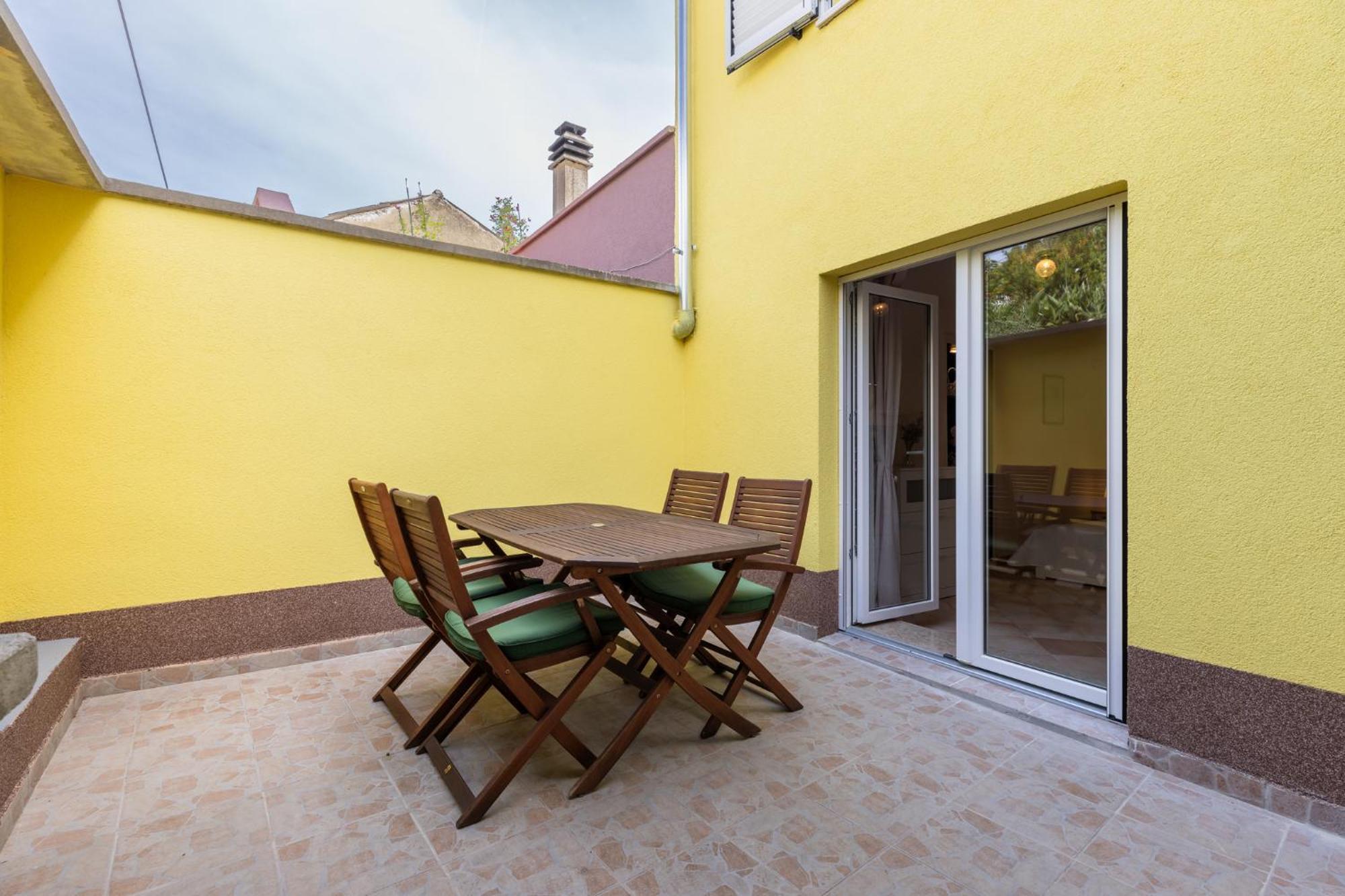 Quiet Area K65 Mali Losinj