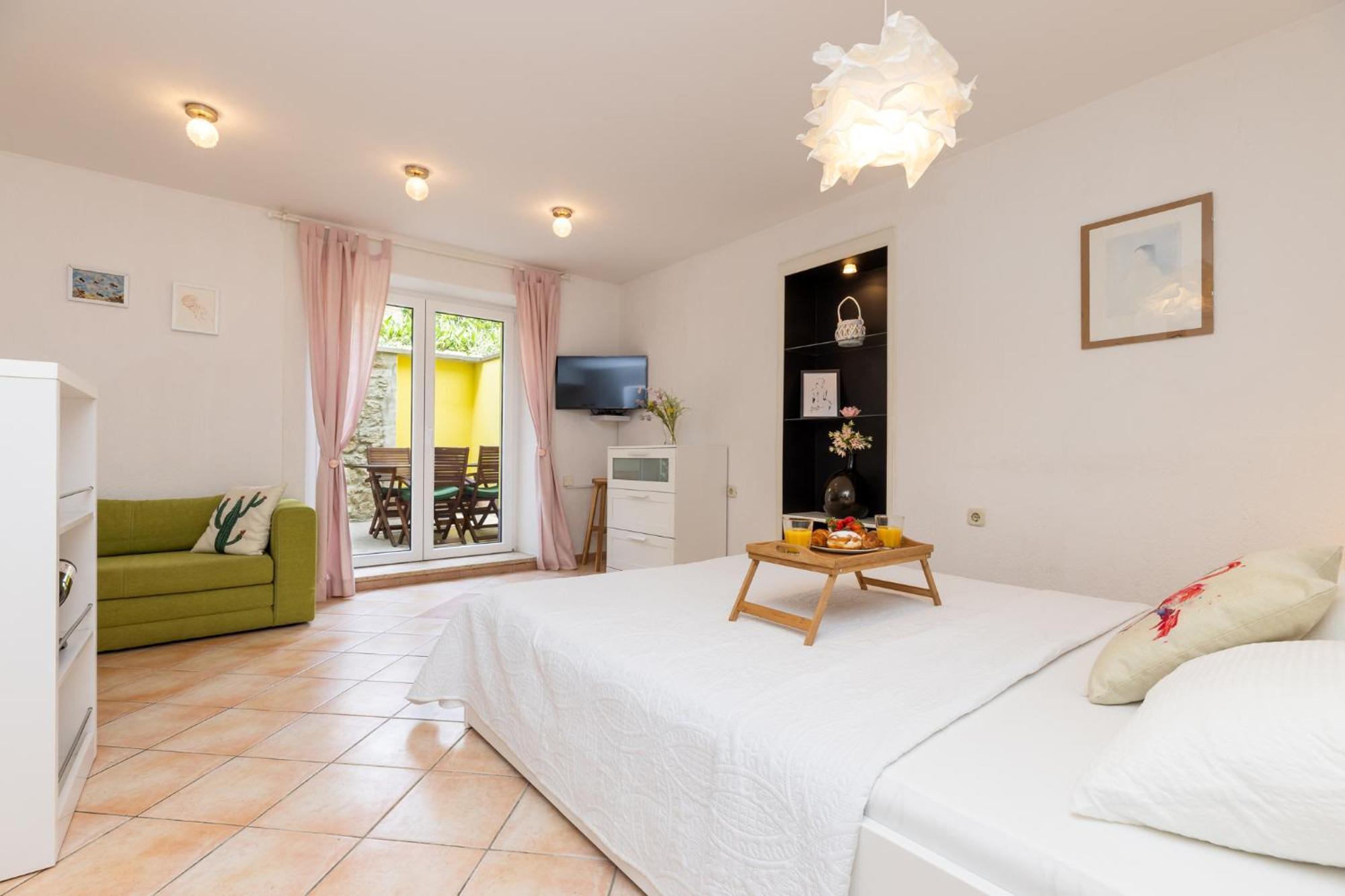 Apartment Quiet Area K65 Mali Losinj